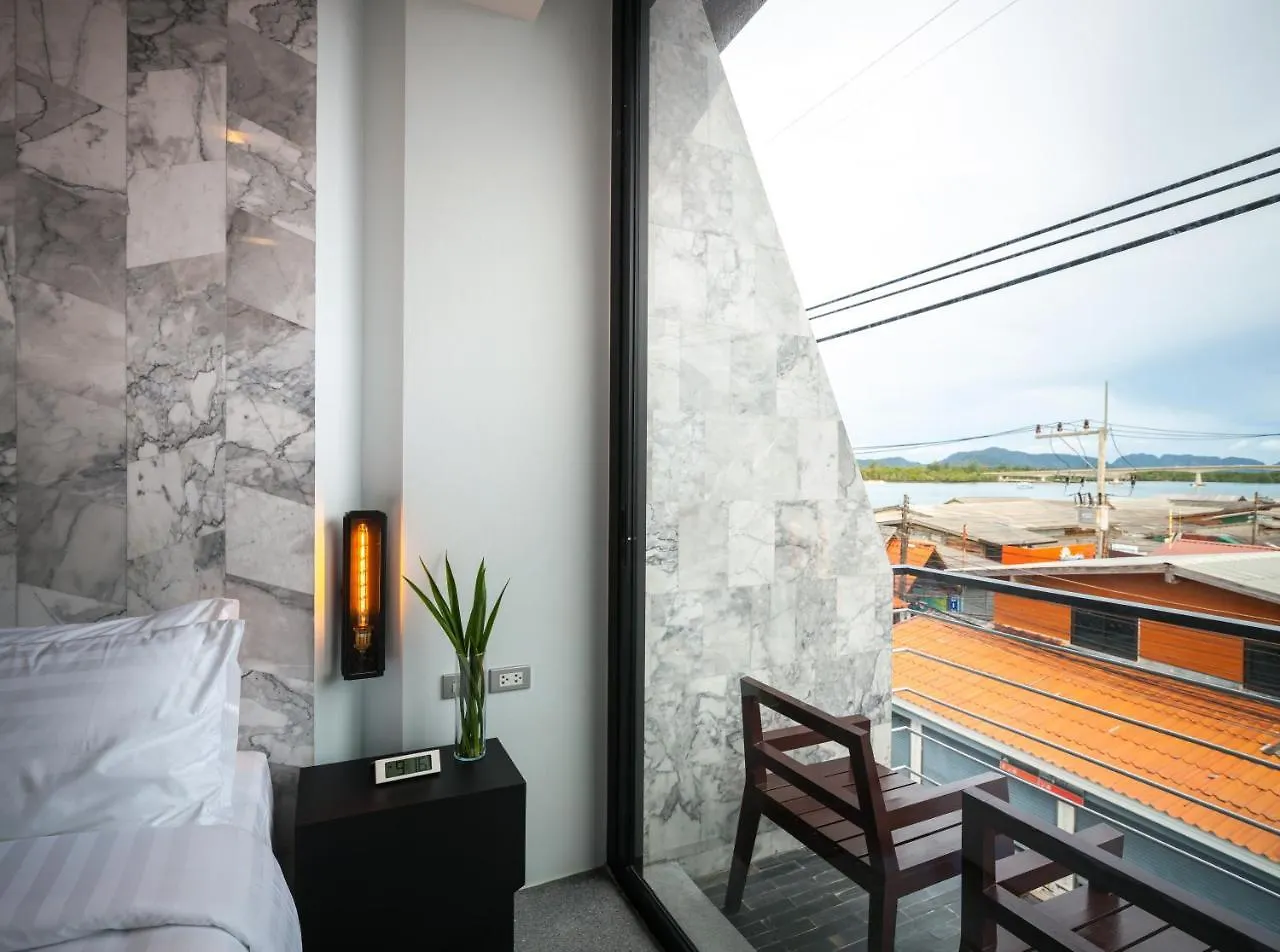 The Hotel Zealonta Ko Lanta