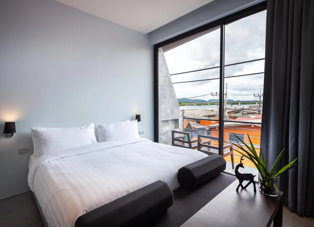 The Hotel Zealonta Ko Lanta